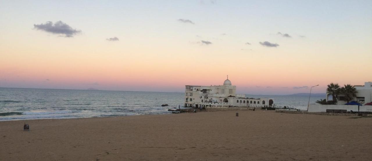 Cosy Apartment In La Marsa Corniche - Beach Exterior foto